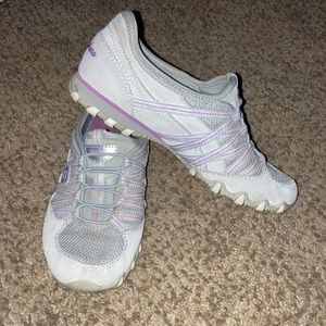 Sketchers 22358 slip ons graphite color size 6 womens